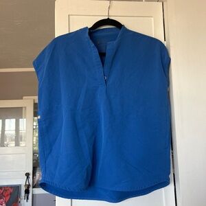 Figs Raefela Scrub top